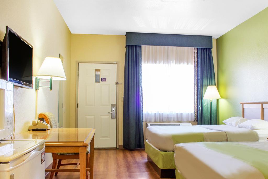 تيمبي Apache Inn المظهر الخارجي الصورة