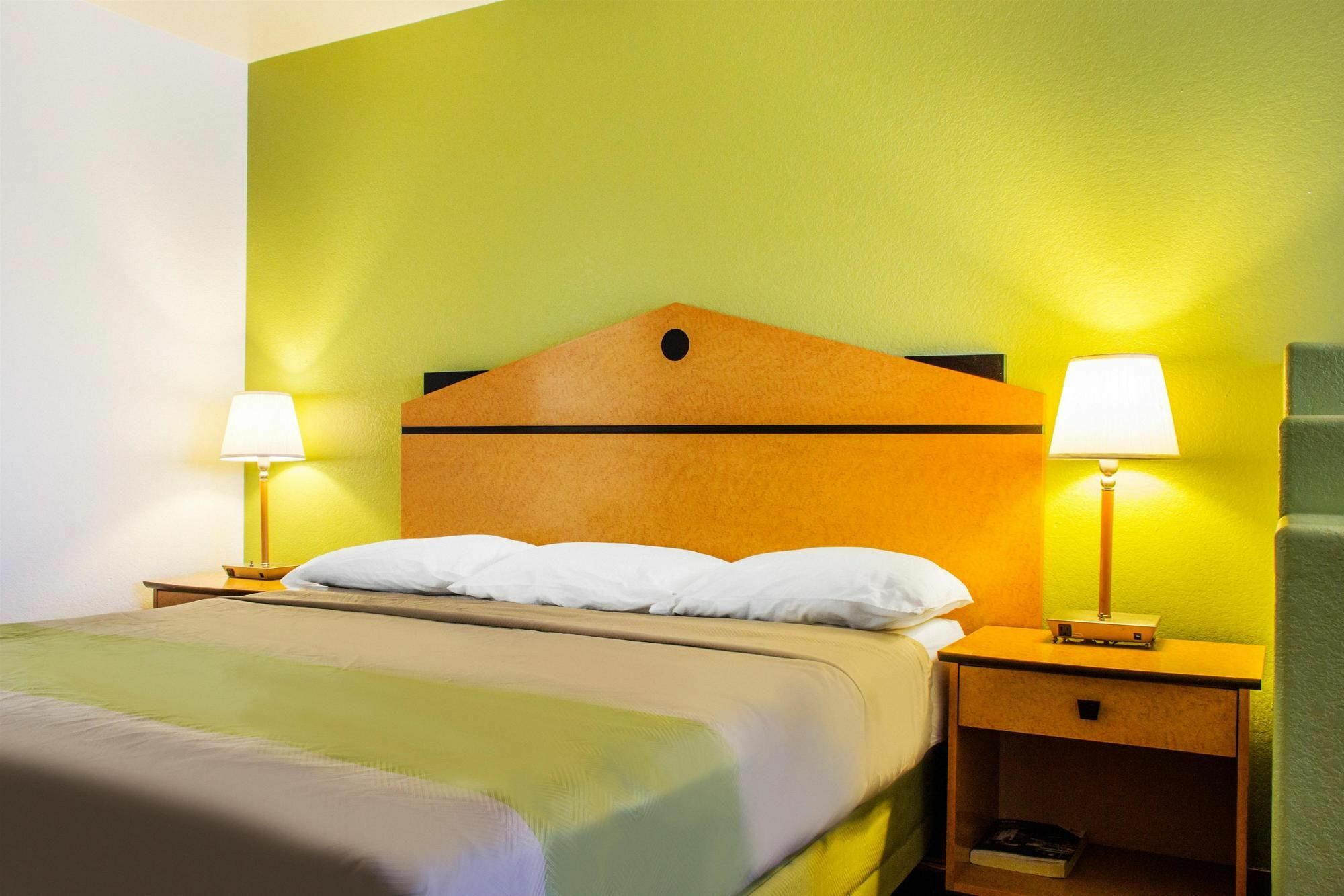 تيمبي Apache Inn المظهر الخارجي الصورة
