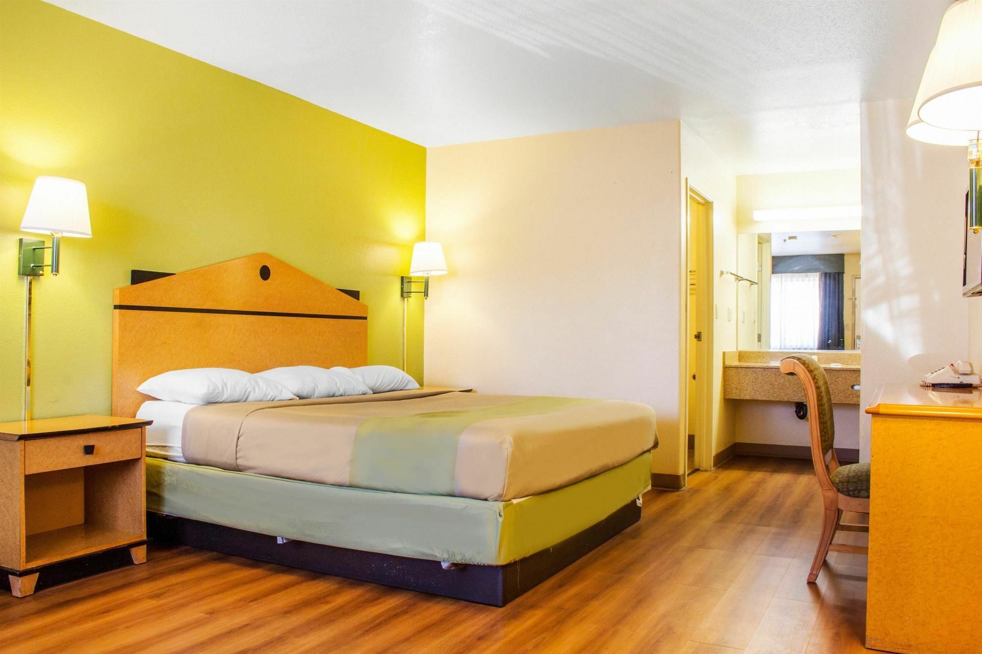 تيمبي Apache Inn المظهر الخارجي الصورة