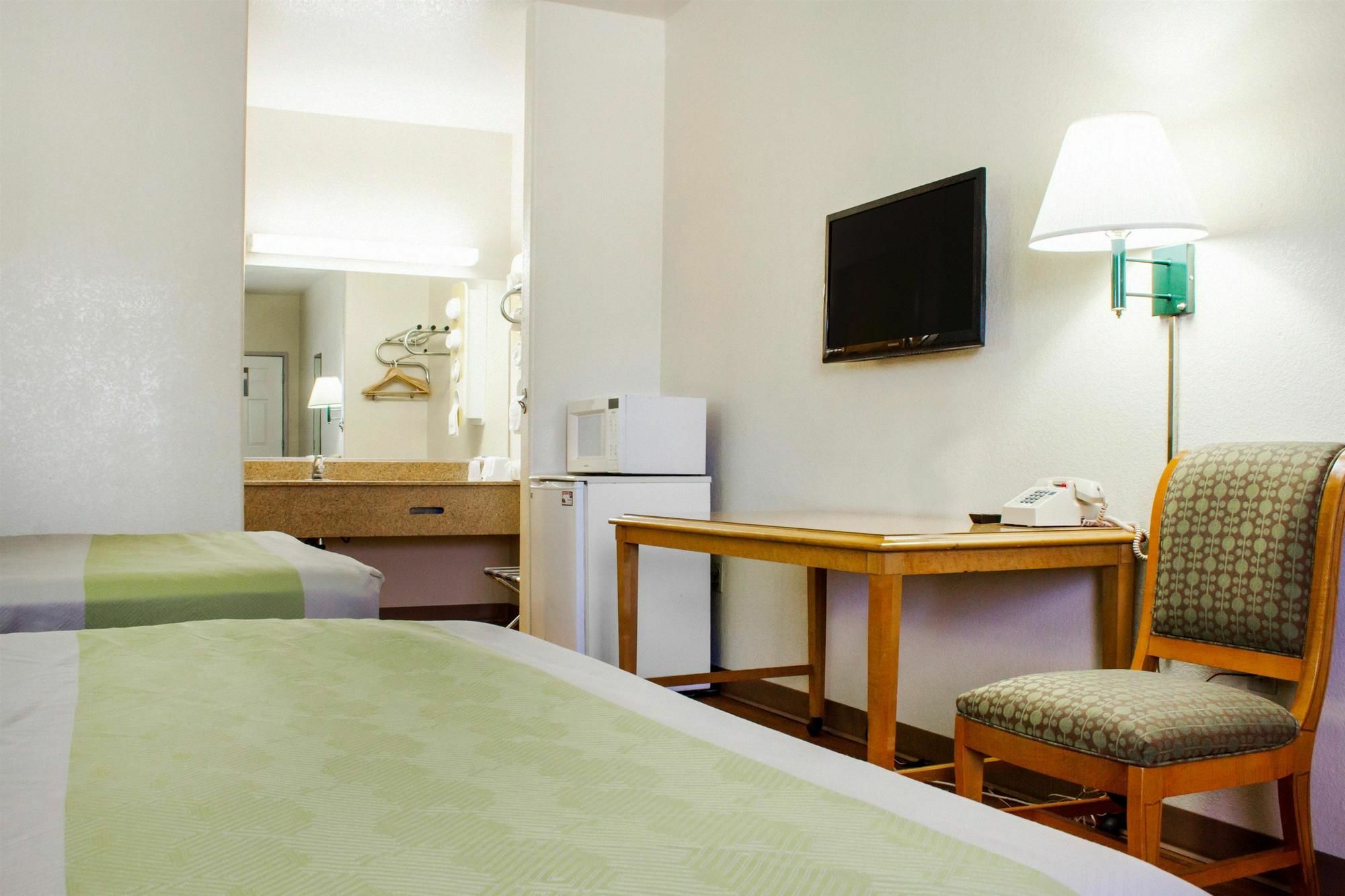 تيمبي Apache Inn المظهر الخارجي الصورة